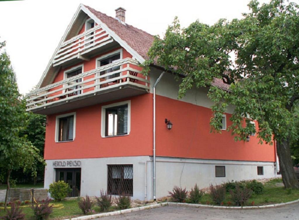 Herold Panzio Dunabogdany Экстерьер фото